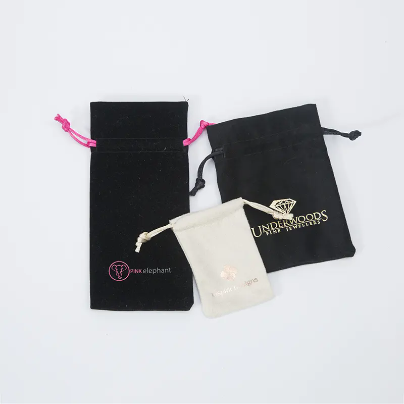 Bạn đang tìm kiếm một chiếc túi đựng đồ chất lượng cao? Túi dây rút nhung